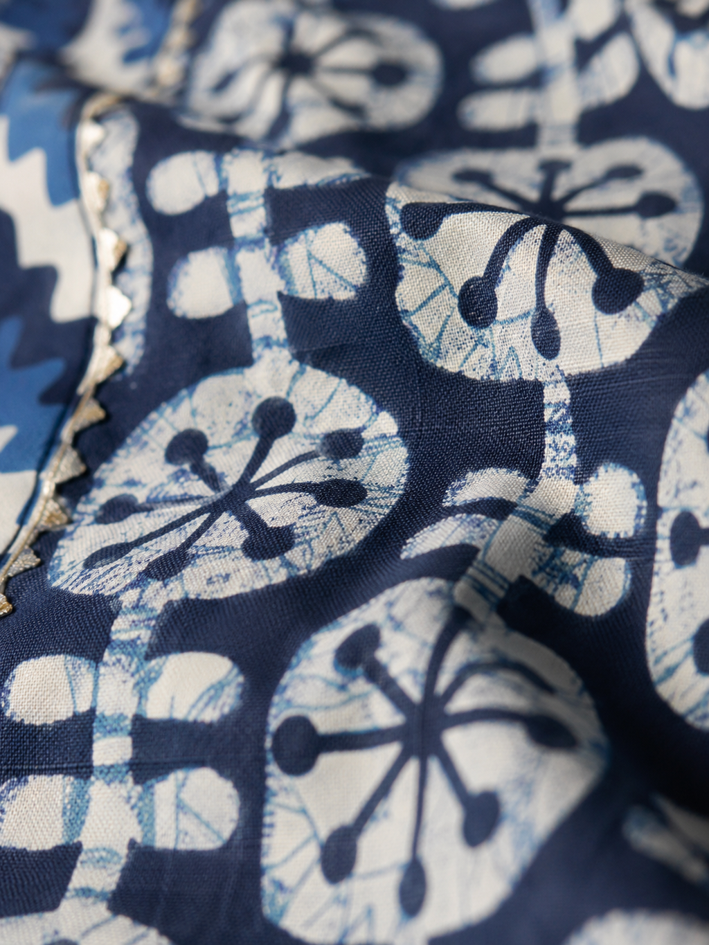 Rangriti unstitched suit