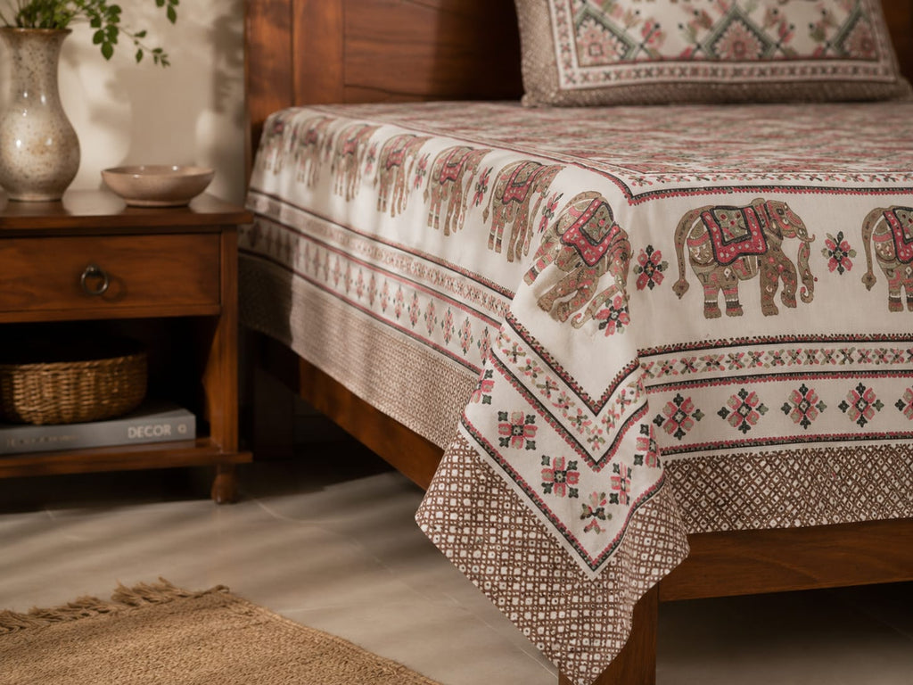 Elephant Print Cotton King Size Bedsheet (90*108)