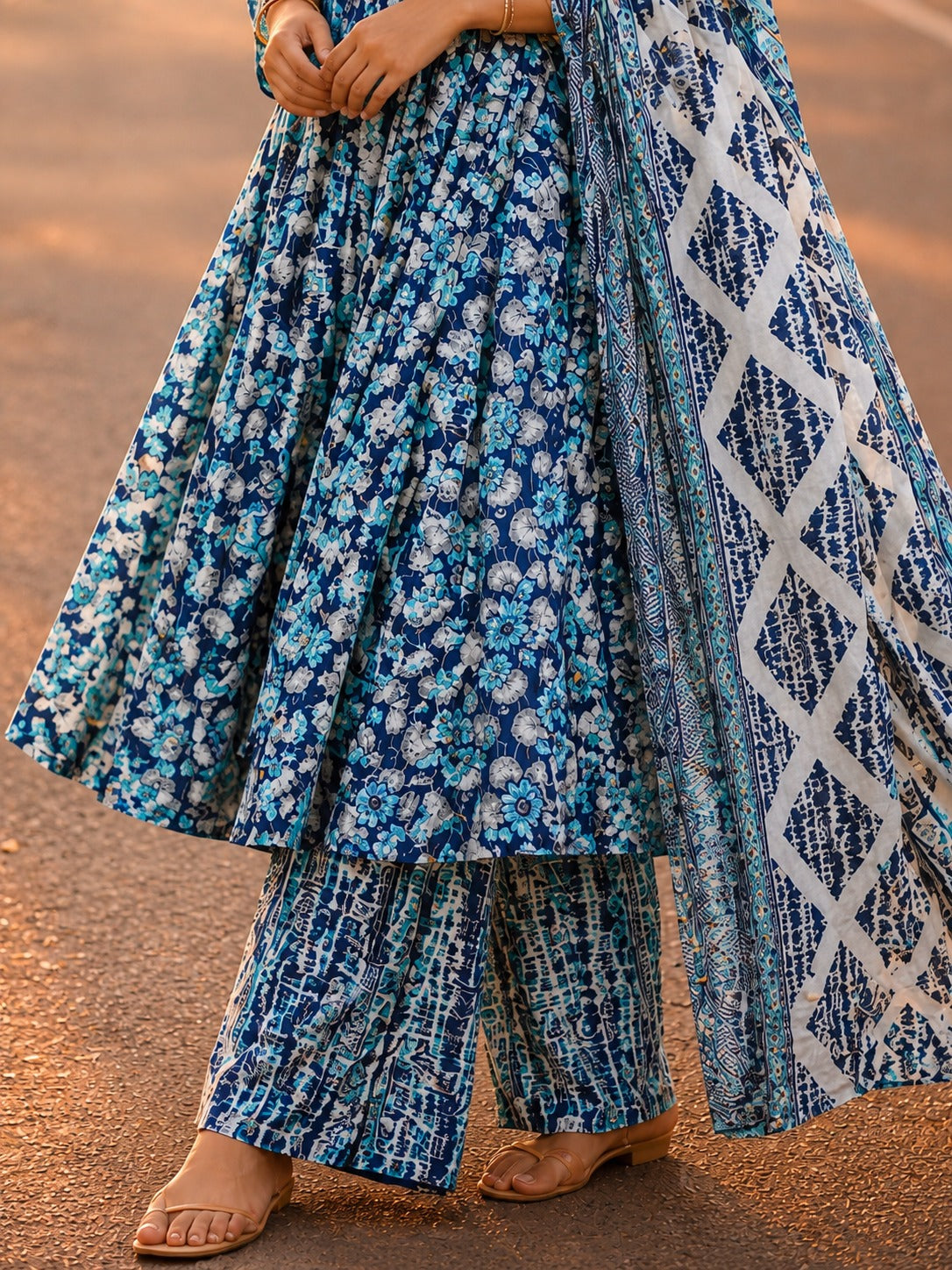 Flared Kurta set paired with Mulmul cotton Dupatta